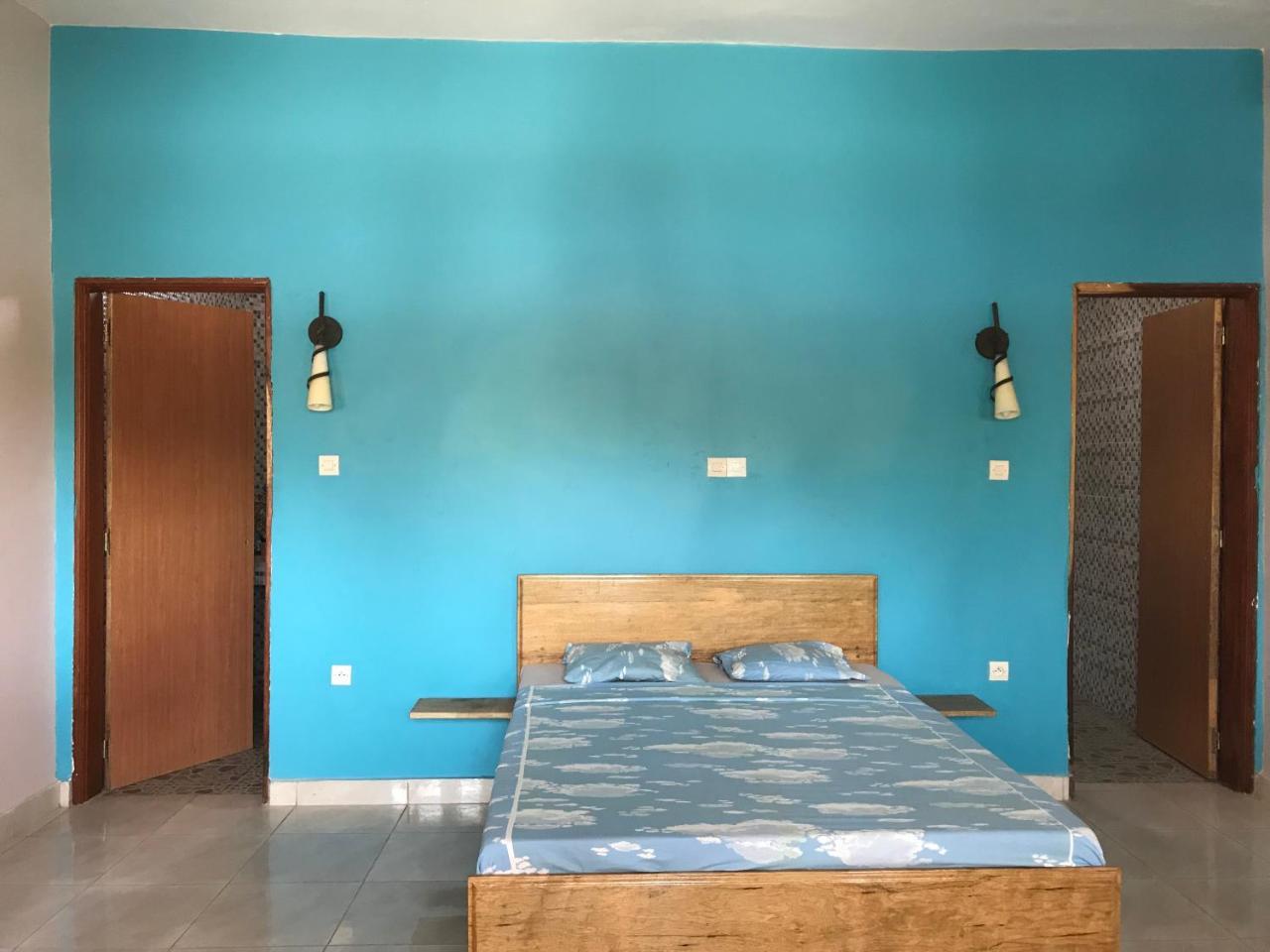 Auberge La Praline Toubakouta Екстериор снимка